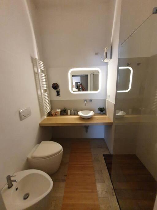 Daisy Apartment - City Center La Spezia Luaran gambar